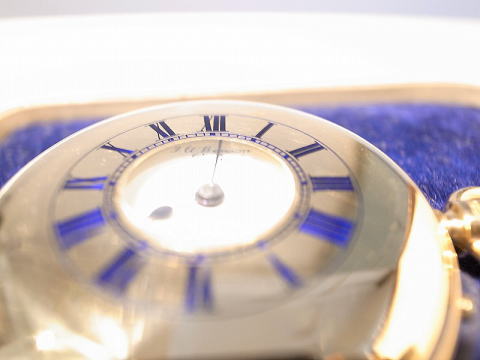 JW�x���\�� 18���t���n���^�[