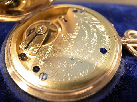 JW�x���\�� 18���t���n���^�[