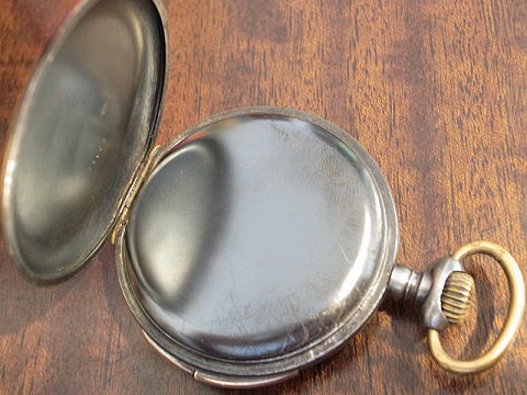 �N�H�[�^�[���s�[�^�[