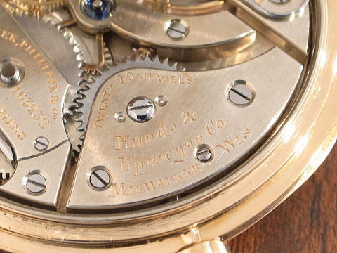 �u���[�T�t�@�C�A